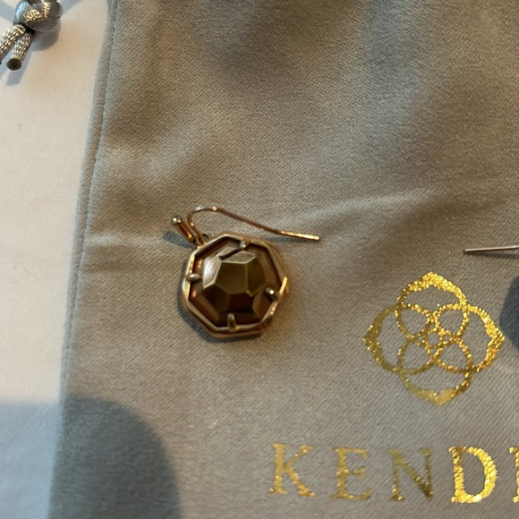 Kendra Scott Rose Gold Drusy Earrings - Picture 5 of 9